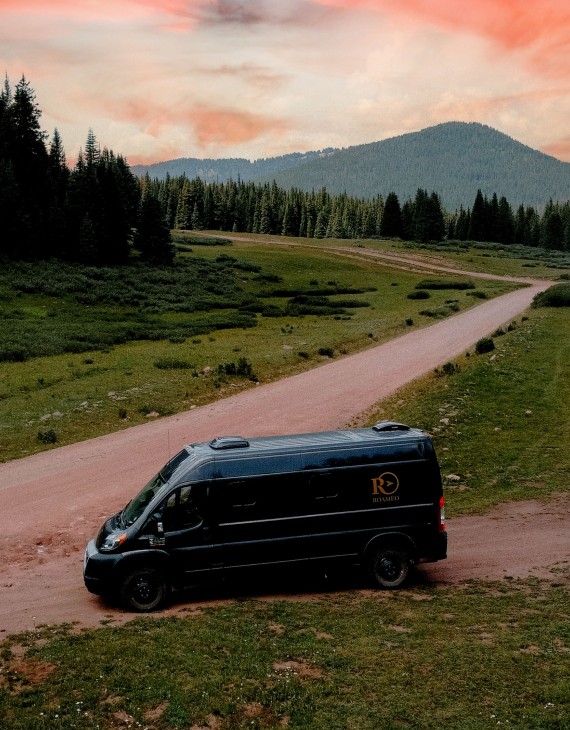 Luxury mobile suite