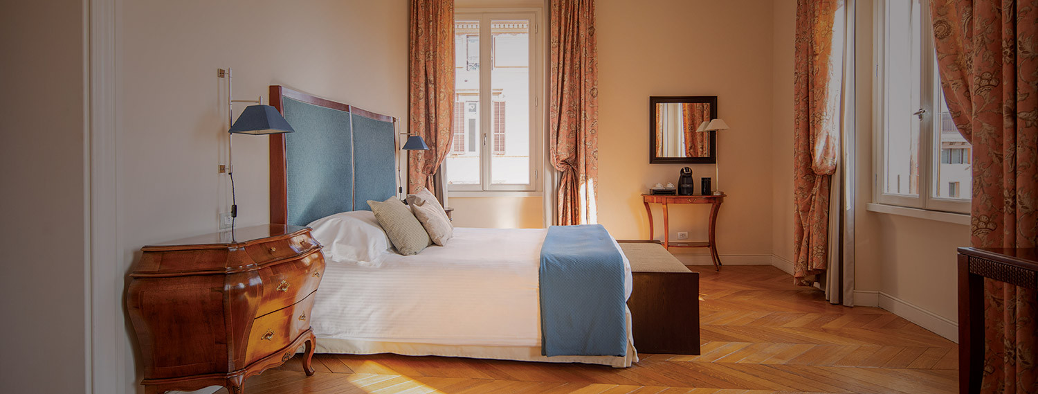 luxe rose garden guest room
