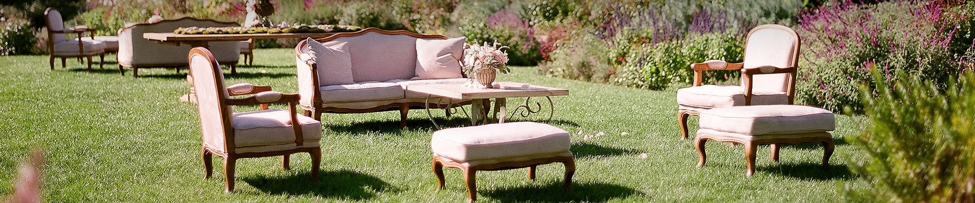 seats and ottomans in the san ysidro gardens