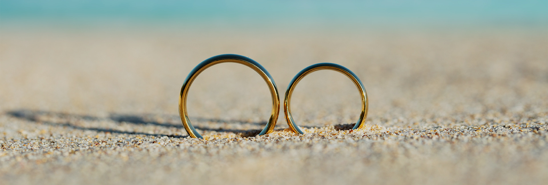 2 rings in the sand