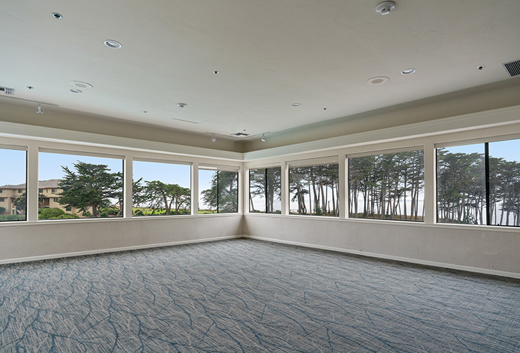 peninsula empty meeting space