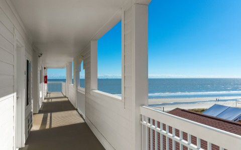Seaside Inn Balcony overlooking the beach