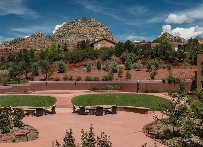 sedona rouge contact us header