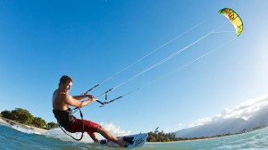 KITESURFING