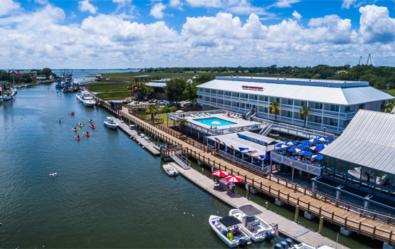 shem creek inn exterior