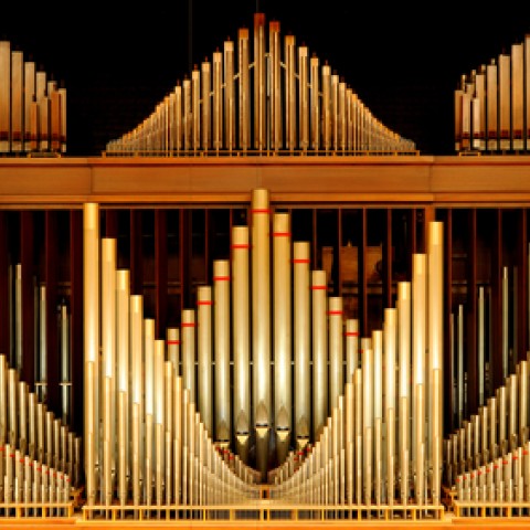 pipe organ
