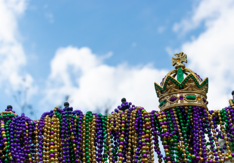 mardi gras breads and crown