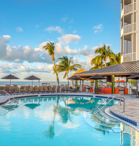 diamondhead pool and cabana overlooking the ocean