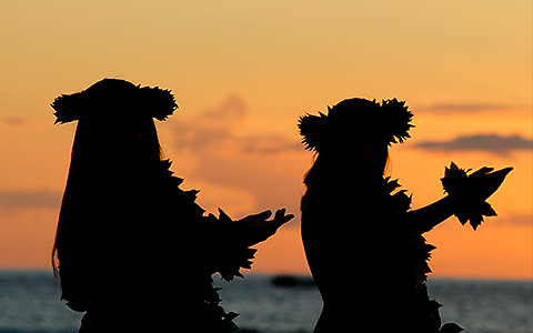 SB-Calendar-Events-Beach-Luau-58f8bf161c4c6.jpg