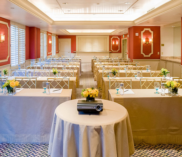 event venues with multiple tables for three people