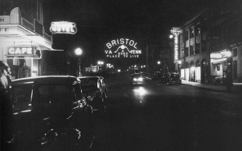 Black and white Bristol sign on the street