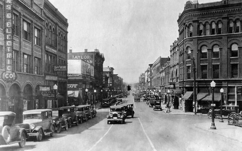 old photo of the city