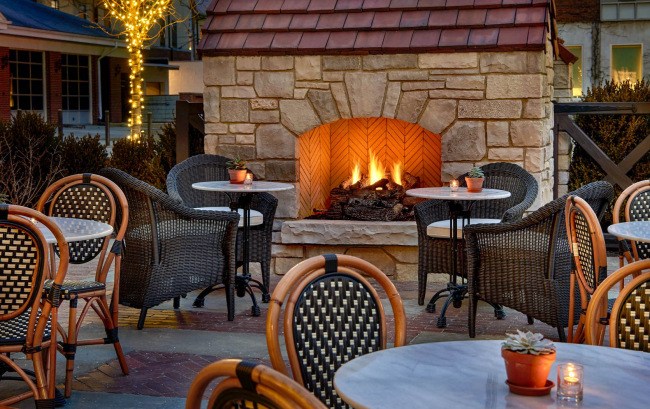 Lake Forest IL Restaurants | The English Room | Deer Path Inn