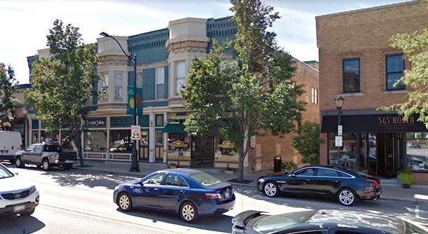 DeerPathInn LakeForest Shopping MainStLibertyVille