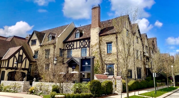 deer path inn exterior