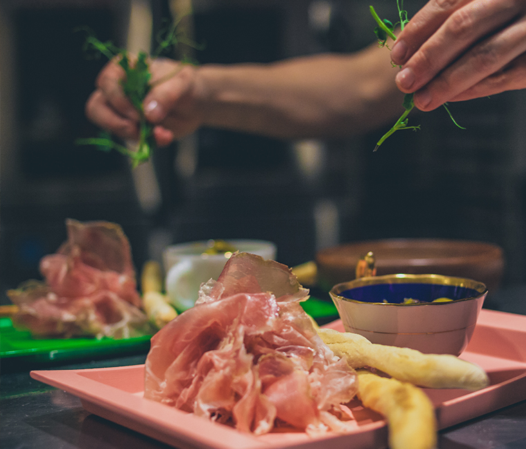 Restaurants Eugene OR Dining The Gordon Hotel