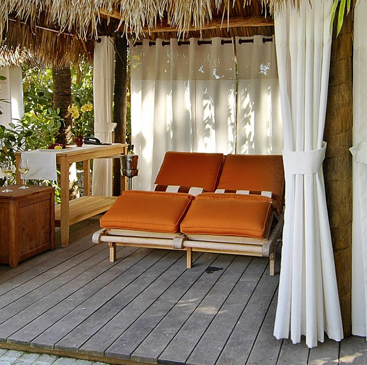 pool cabanitas