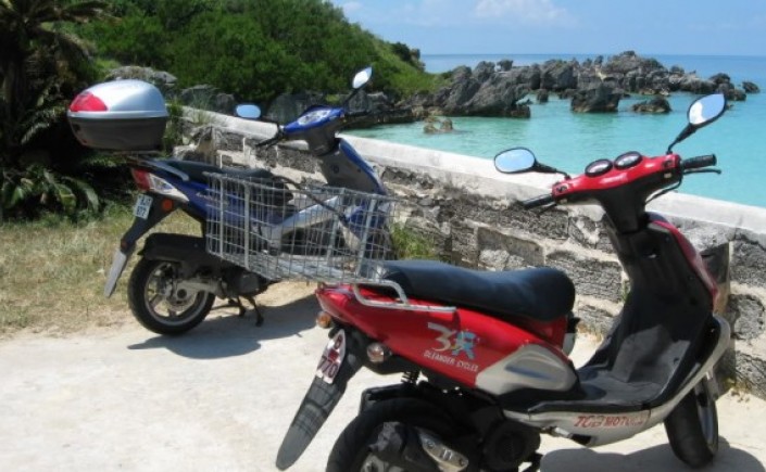 Scoot-Around-Bermuda-562f938675a8d.jpg