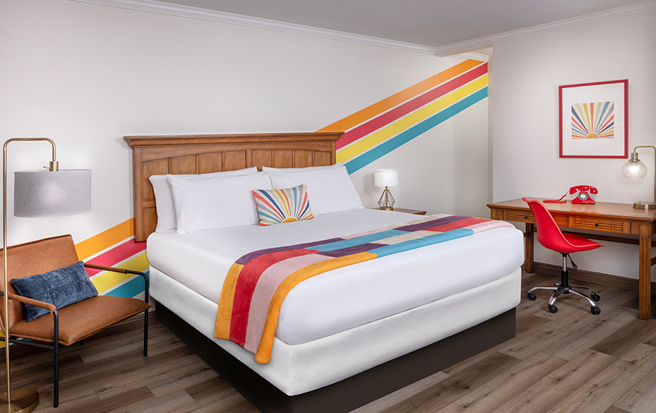 sojourn king room