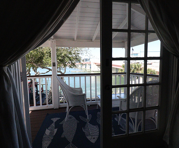 Yacht Club Suites-317