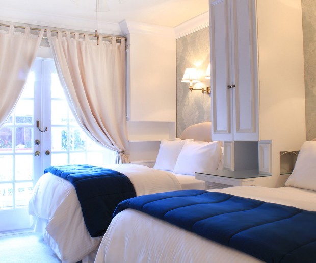 Deluxe Double Guest Rooms-104