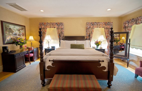 Thomas Watson Bed