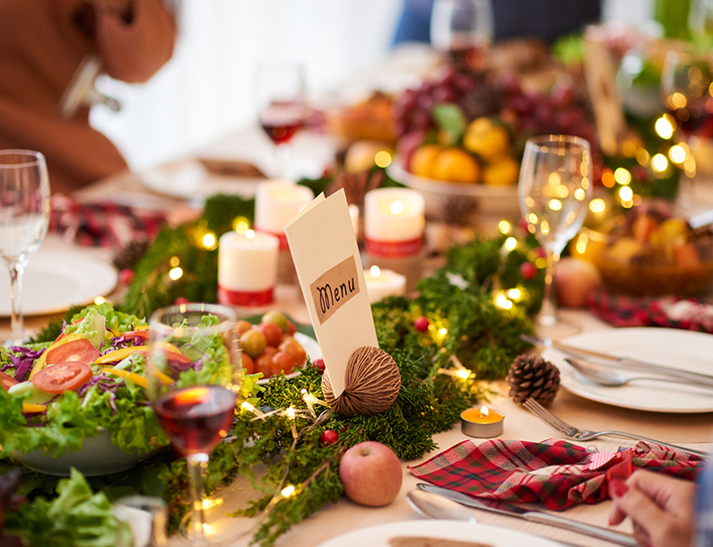 christmas table setting