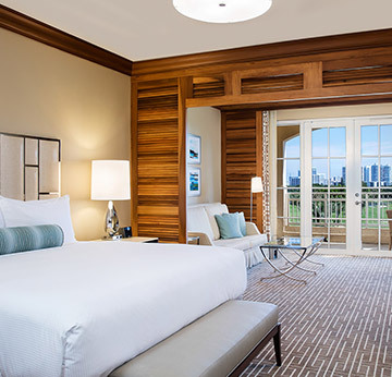 King Bed with Golf View Room
