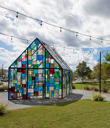 usta recreation art glass house