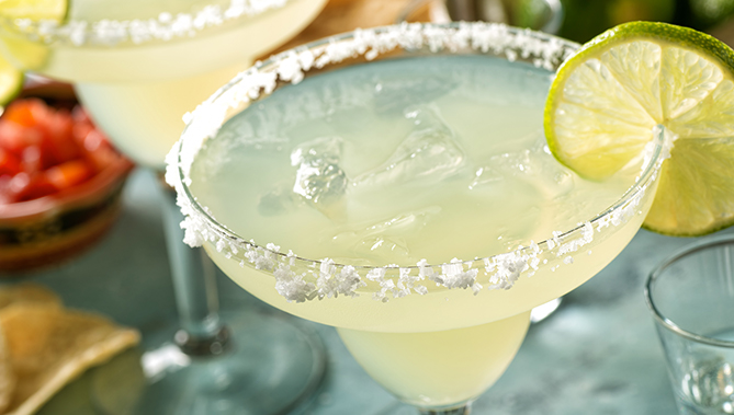 freshly made margarita with salt rim presented at chulita