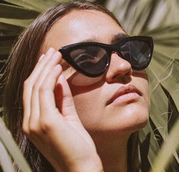 woman wearing sunglasses