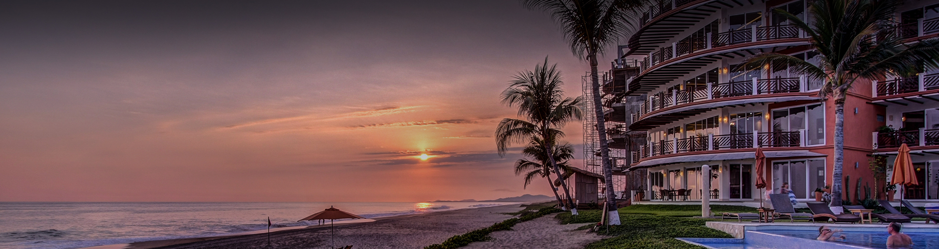 sunrise in puerto escondido
