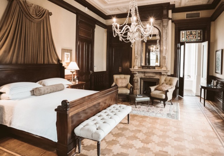 wentworthmansion suite