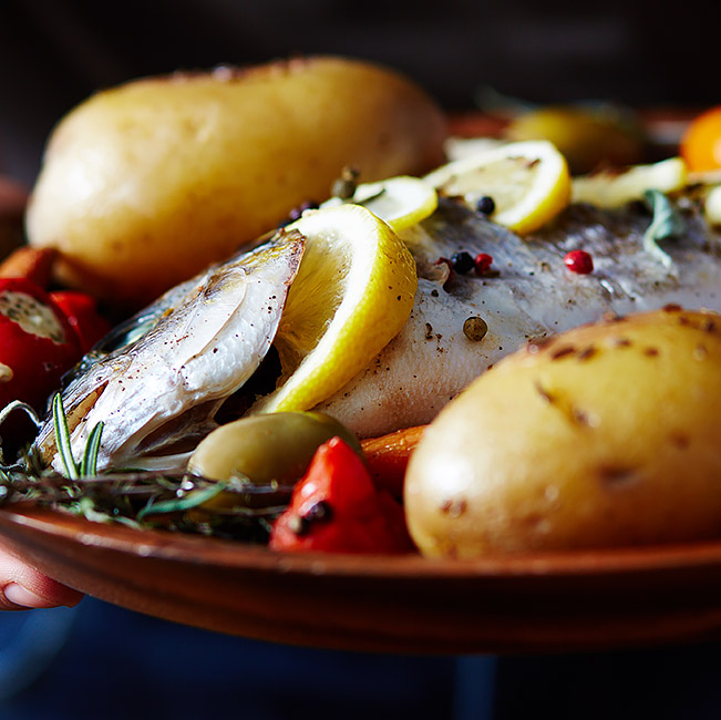 fish platter with potatoes