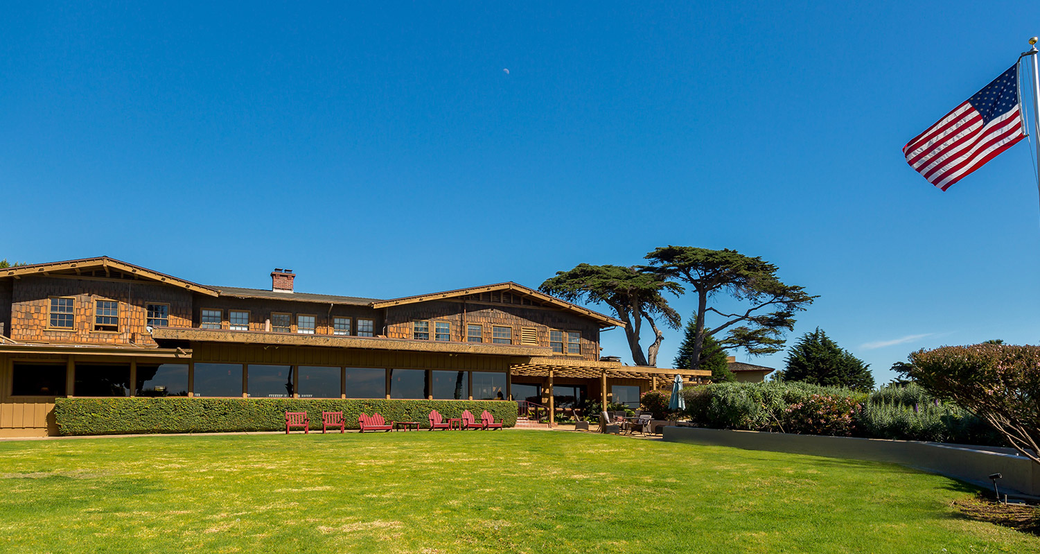 Exterior of hotel on a clear day