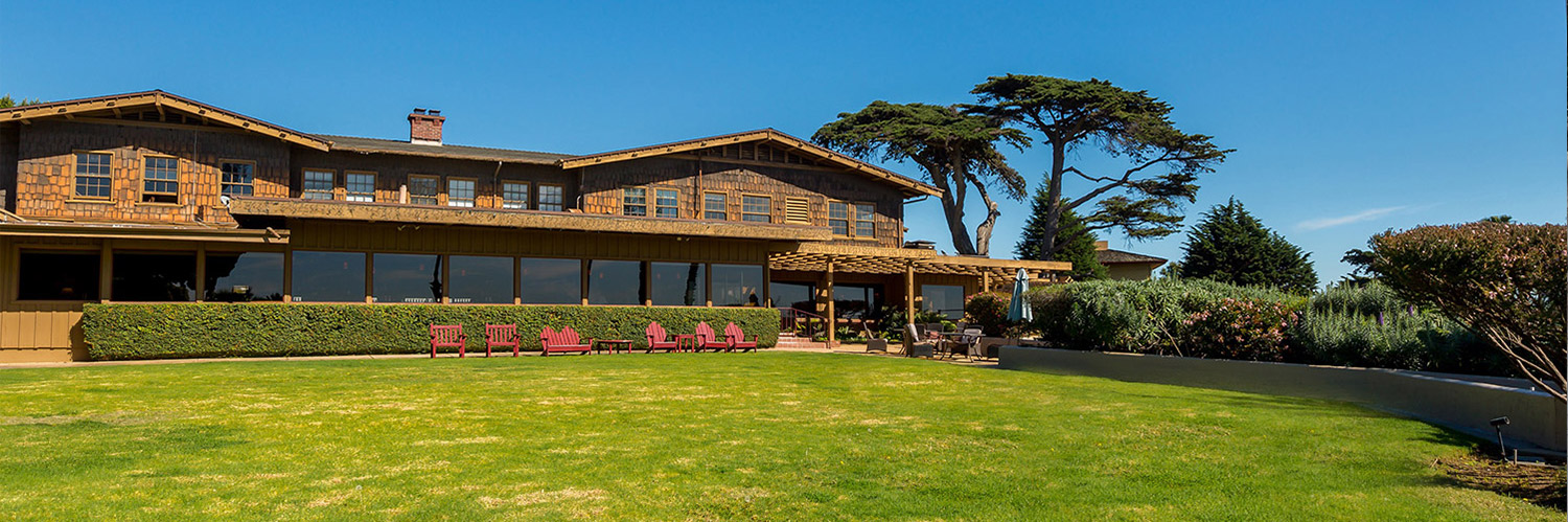 PierpontInn Our Hotel Exterior and Lawn