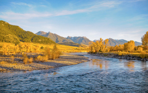Panoramic view of mountains and the Yellowstone Montana river