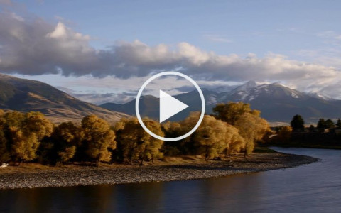 Yellowstone valley lodge River