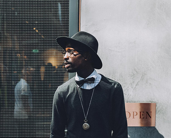 man wearing a hat